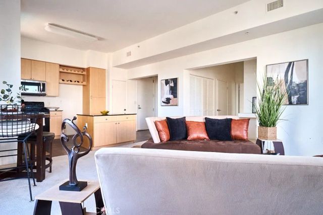 488 E Ocean 614, Long Beach, CA 90802