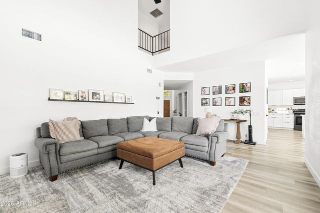581 N CHOLLA Street, Chandler, AZ 85224
