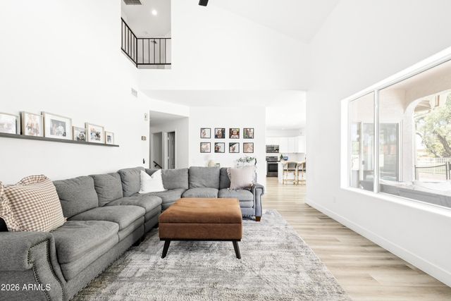 581 N CHOLLA Street, Chandler, AZ 85224