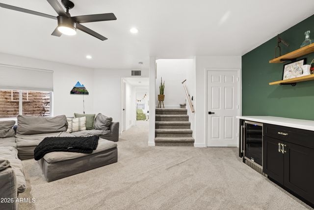 581 N CHOLLA Street, Chandler, AZ 85224