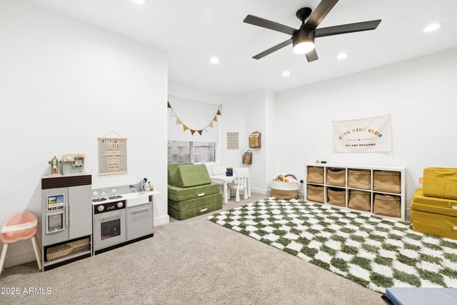 581 N CHOLLA Street, Chandler, AZ 85224