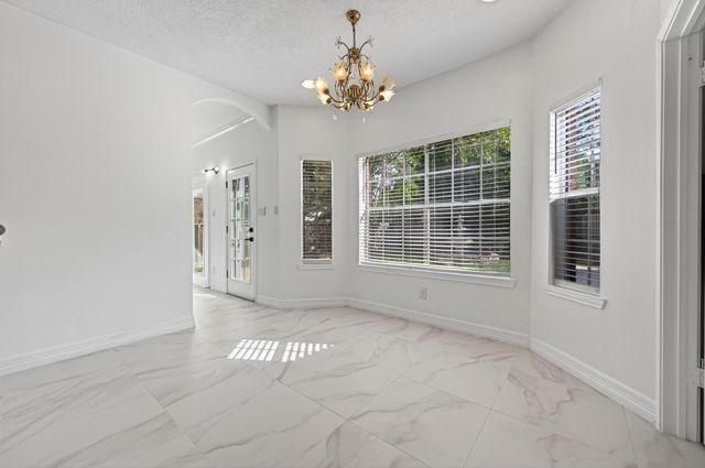 2431 Parkwood Lane, Sugar Land, TX 77479