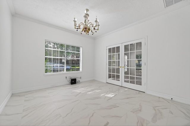 2431 Parkwood Lane, Sugar Land, TX 77479