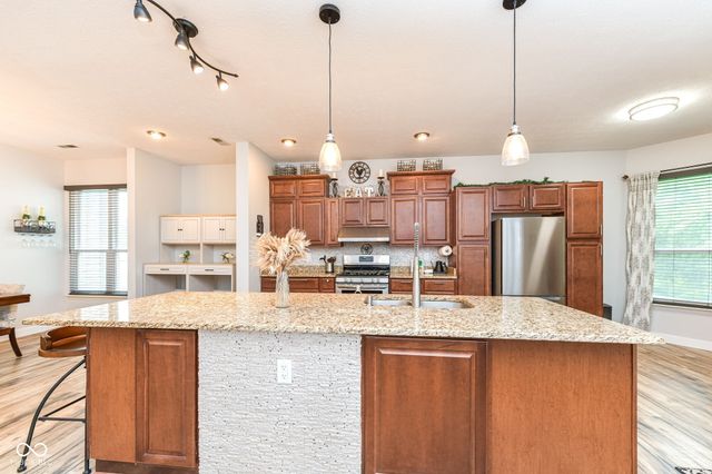 605 Beaverbrook Drive, Carmel, IN 46032