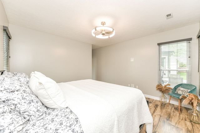 605 Beaverbrook Drive, Carmel, IN 46032