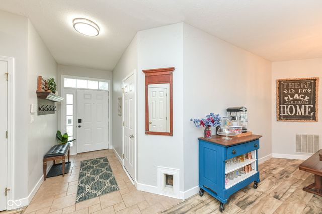 605 Beaverbrook Drive, Carmel, IN 46032