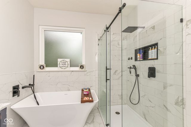 605 Beaverbrook Drive, Carmel, IN 46032