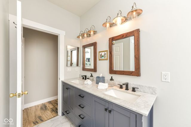 605 Beaverbrook Drive, Carmel, IN 46032