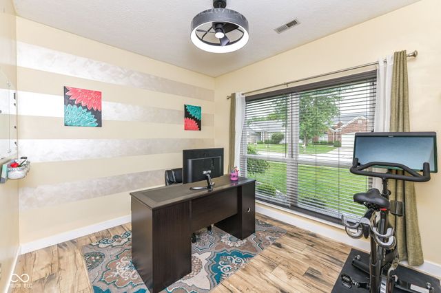 605 Beaverbrook Drive, Carmel, IN 46032