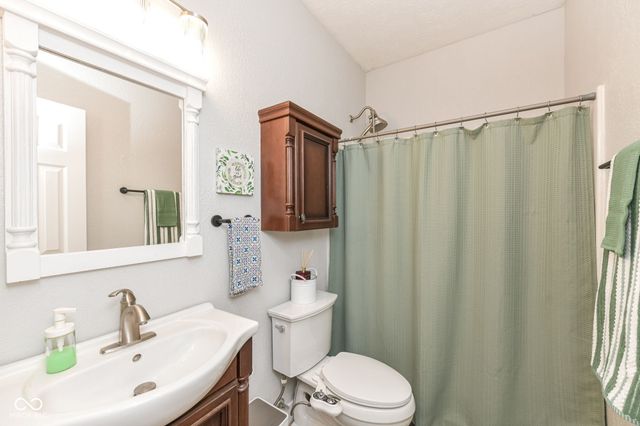 605 Beaverbrook Drive, Carmel, IN 46032