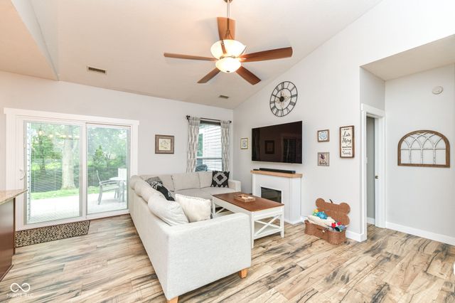 605 Beaverbrook Drive, Carmel, IN 46032