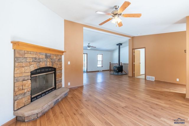 201 QUARRY RD, Four Corners, WY 82715