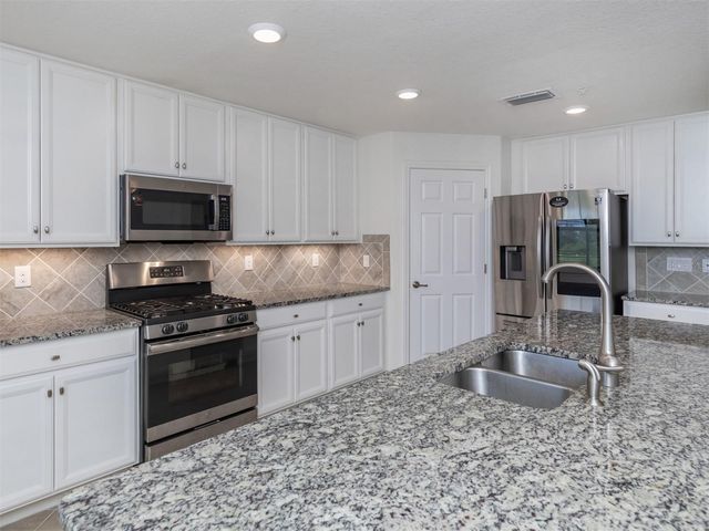 17637 GAWTHROP DRIVE 104, Bradenton, FL 34211