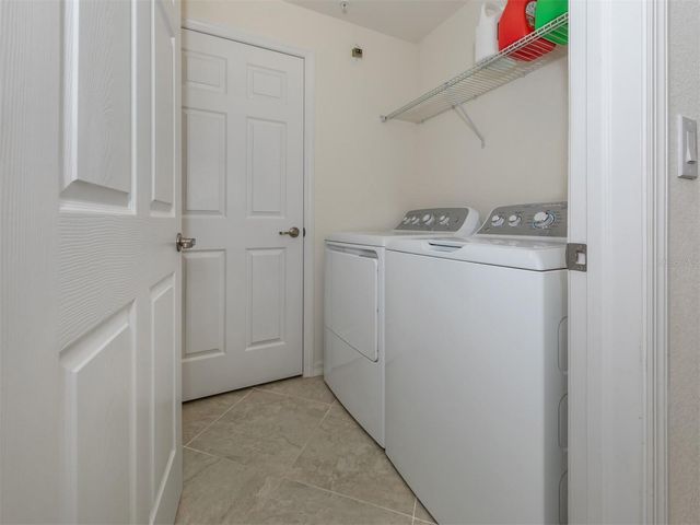 17637 GAWTHROP DRIVE 104, Bradenton, FL 34211