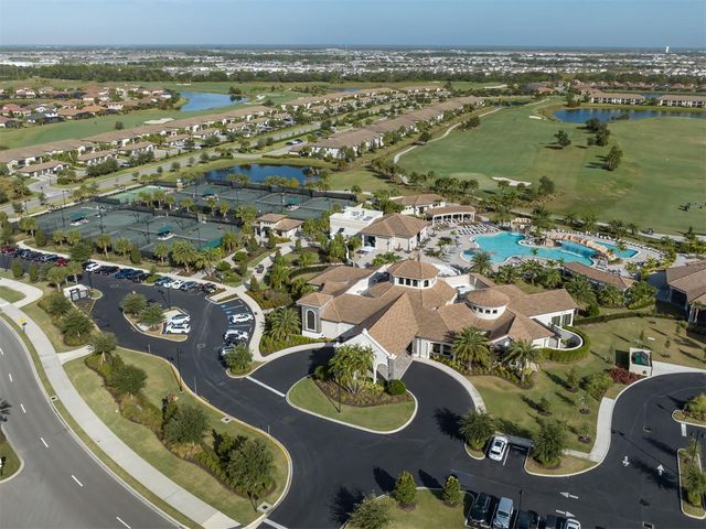 17637 GAWTHROP DRIVE 104, Bradenton, FL 34211