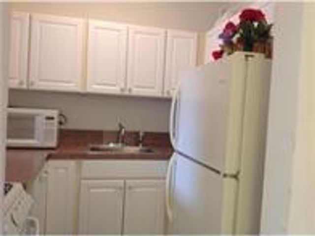 301 E Mcnab Road E 106, Pompano Beach, FL 33060