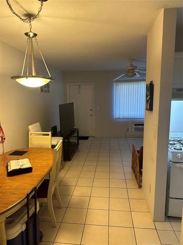 301 E Mcnab Road E 106, Pompano Beach, FL 33060