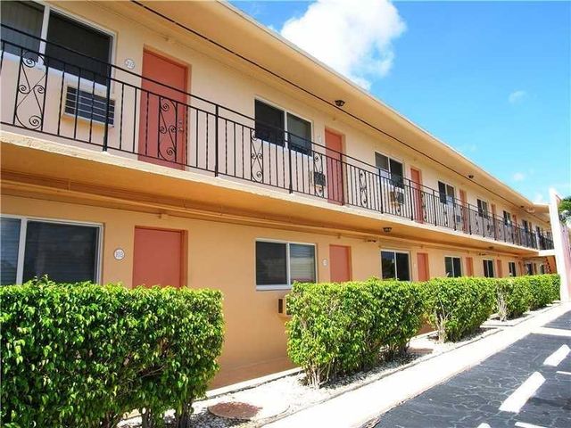 301 E Mcnab Road E 106, Pompano Beach, FL 33060