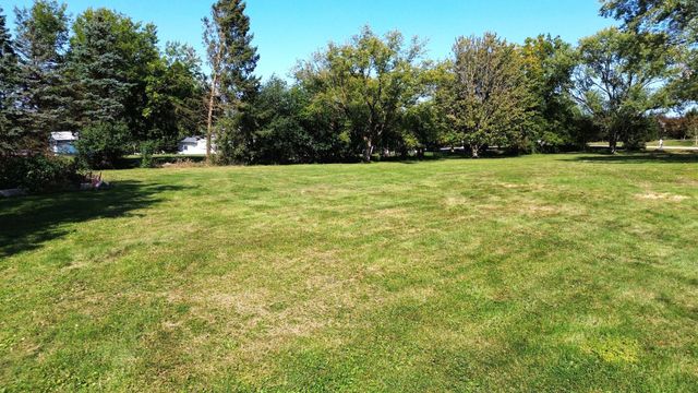 Lot 7 Hickory Nut Grove Road, Cary, IL 60013