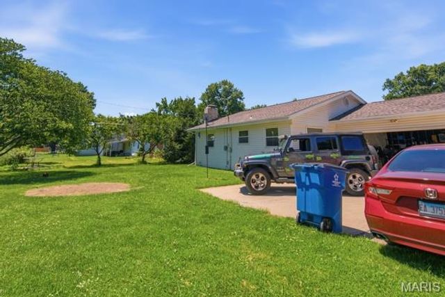 3232 Newell Drive, Granite City, IL 62040