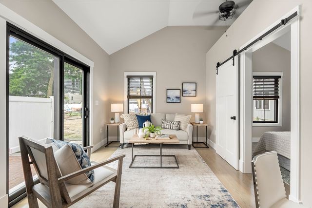 20 Plain St, Boston, MA 02122