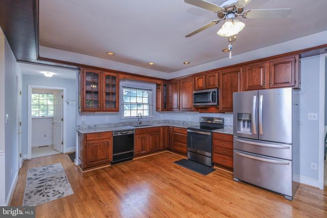 148 GREEN HILL RIDGE CT, Front Royal, VA 22630
