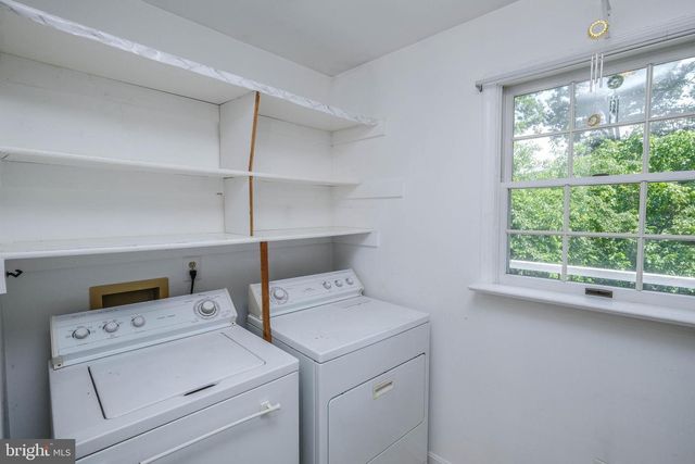 148 GREEN HILL RIDGE CT, Front Royal, VA 22630