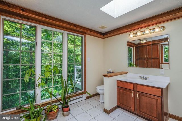 148 GREEN HILL RIDGE CT, Front Royal, VA 22630