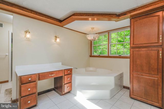 148 GREEN HILL RIDGE CT, Front Royal, VA 22630