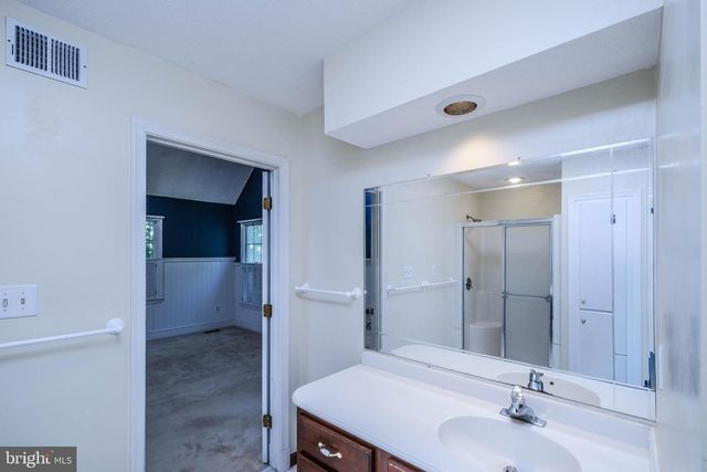 148 GREEN HILL RIDGE CT, Front Royal, VA 22630