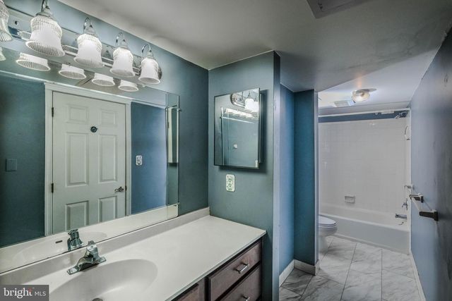 148 GREEN HILL RIDGE CT, Front Royal, VA 22630
