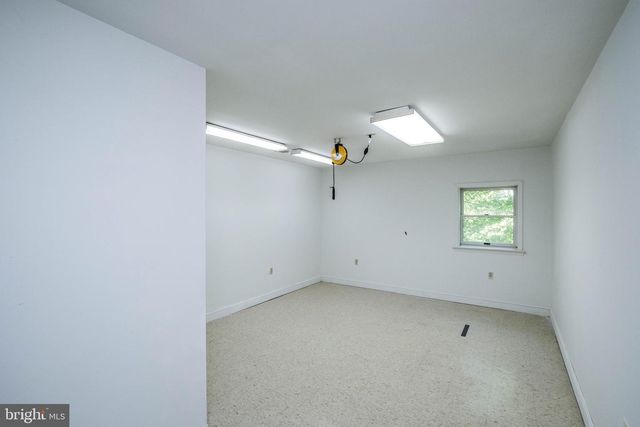 148 GREEN HILL RIDGE CT, Front Royal, VA 22630