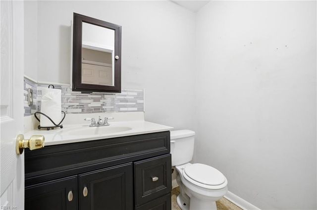 936 Fern Ridge RD, Virginia Beach, VA 23452