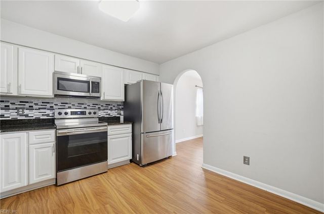 936 Fern Ridge RD, Virginia Beach, VA 23452