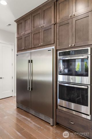 4452 Campus Drive NE, Lacey, WA 98516