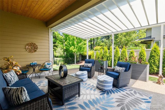 4452 Campus Drive NE, Lacey, WA 98516