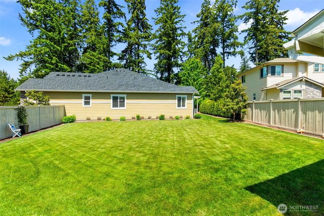 4452 Campus Drive NE, Lacey, WA 98516