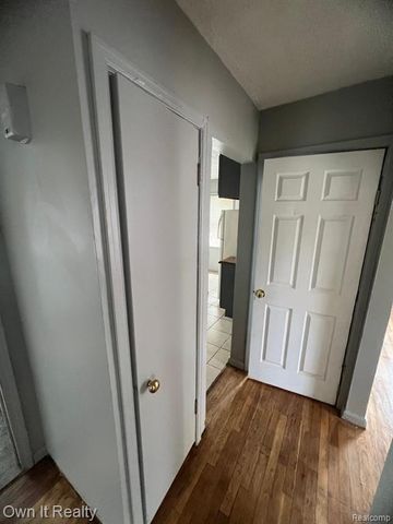 8620 Fielding Street, Detroit, MI 48228