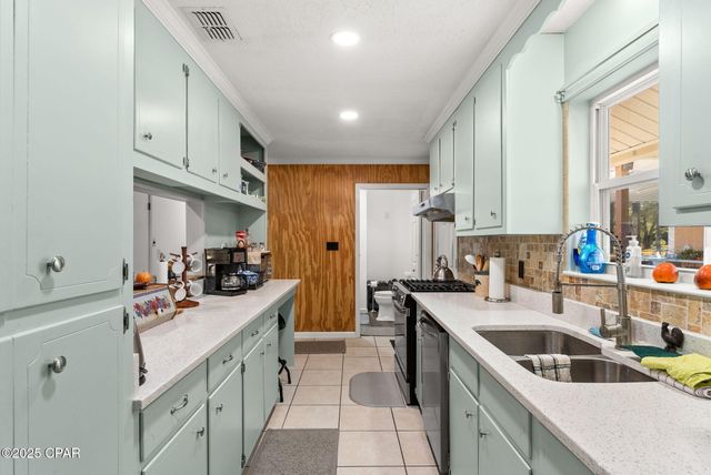 13816 Fiddlers Green Road, Panama City, FL 32409