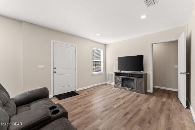 13816 Fiddlers Green Road, Panama City, FL 32409