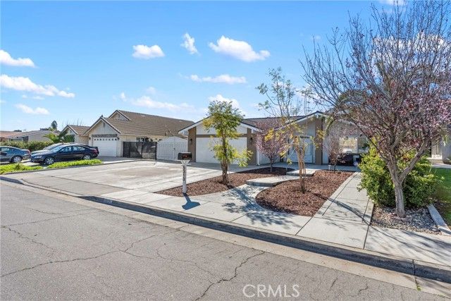 5313 Annette, Bakersfield, CA 93313