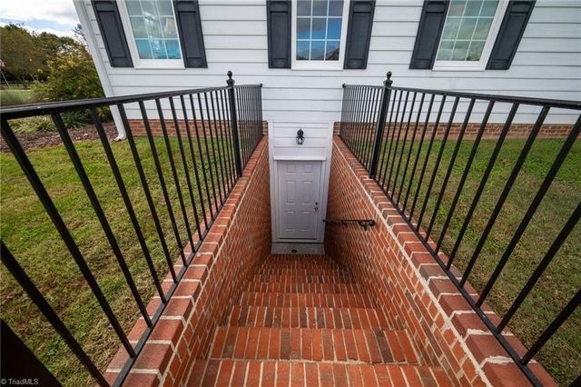 400 Ratledge Road, Mocksville, NC 27028