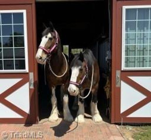 400 Ratledge Road, Mocksville, NC 27028