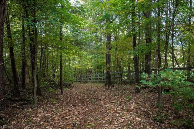 400 Ratledge Road, Mocksville, NC 27028