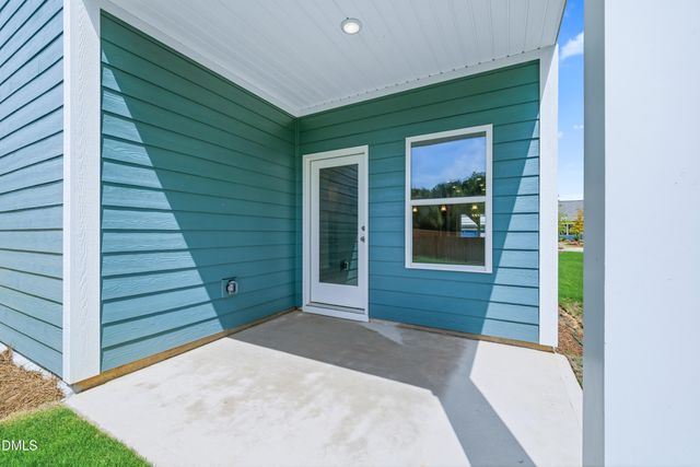 49 Chardonnay Drive, Lillington, NC 27546