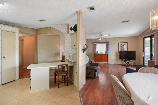 6473 PEPPERTREE PATH NE, Winter Haven, FL 33881