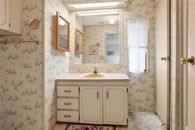 6473 PEPPERTREE PATH NE, Winter Haven, FL 33881