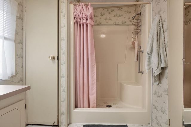 6473 PEPPERTREE PATH NE, Winter Haven, FL 33881