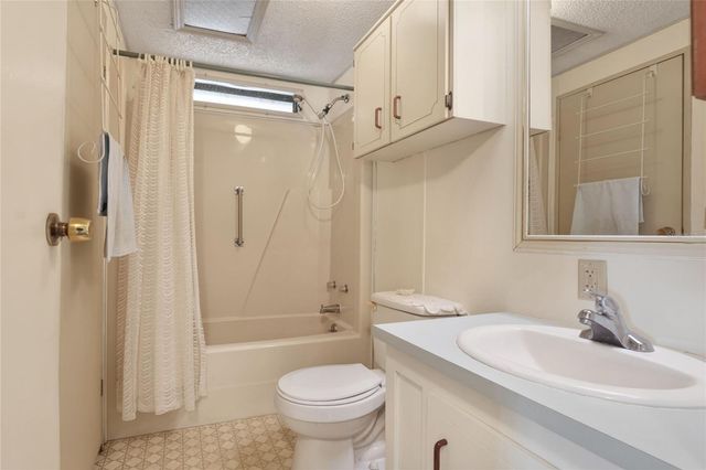 6473 PEPPERTREE PATH NE, Winter Haven, FL 33881