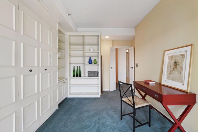 1201 Yale Place 407, Minneapolis, MN 55403